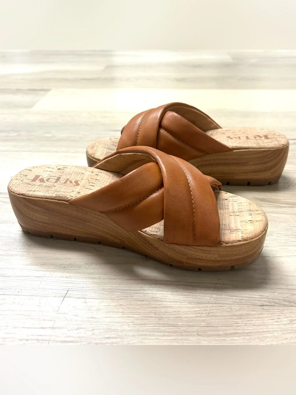 Korks Sandals Faithe Platform Wedge Slip On Tan Crossover Casual Women 7M Boho